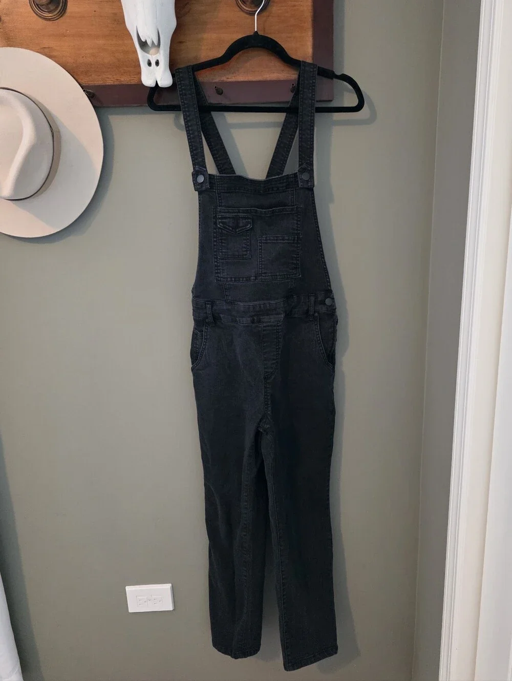 Free People Black Bib Overalls Size 29